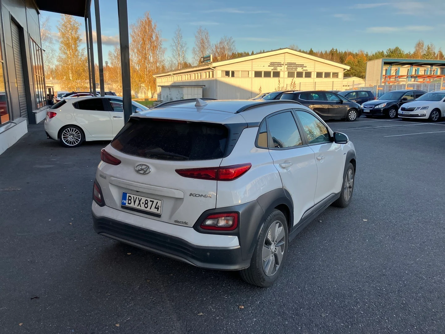 Car Image - 19SRVfiSPbpk8XLcxN8zij