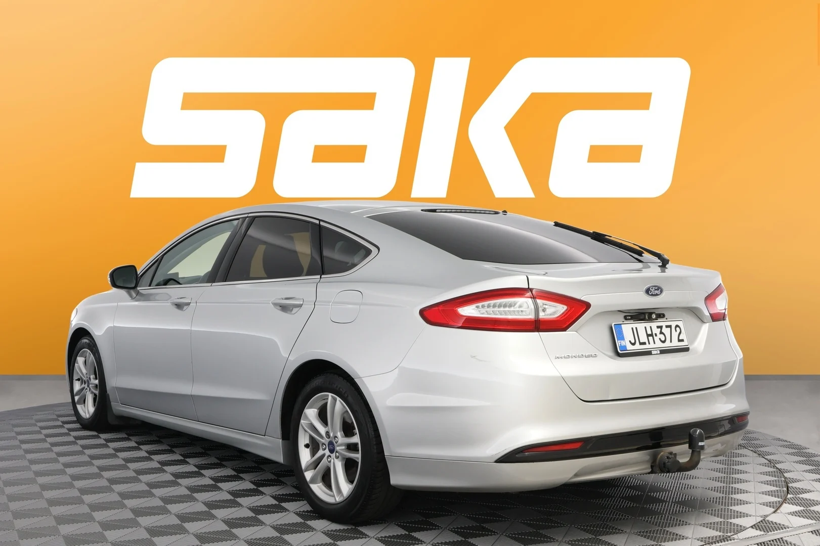 Car Image - 5VjyBknPQDnhwYeOqzQ6xf