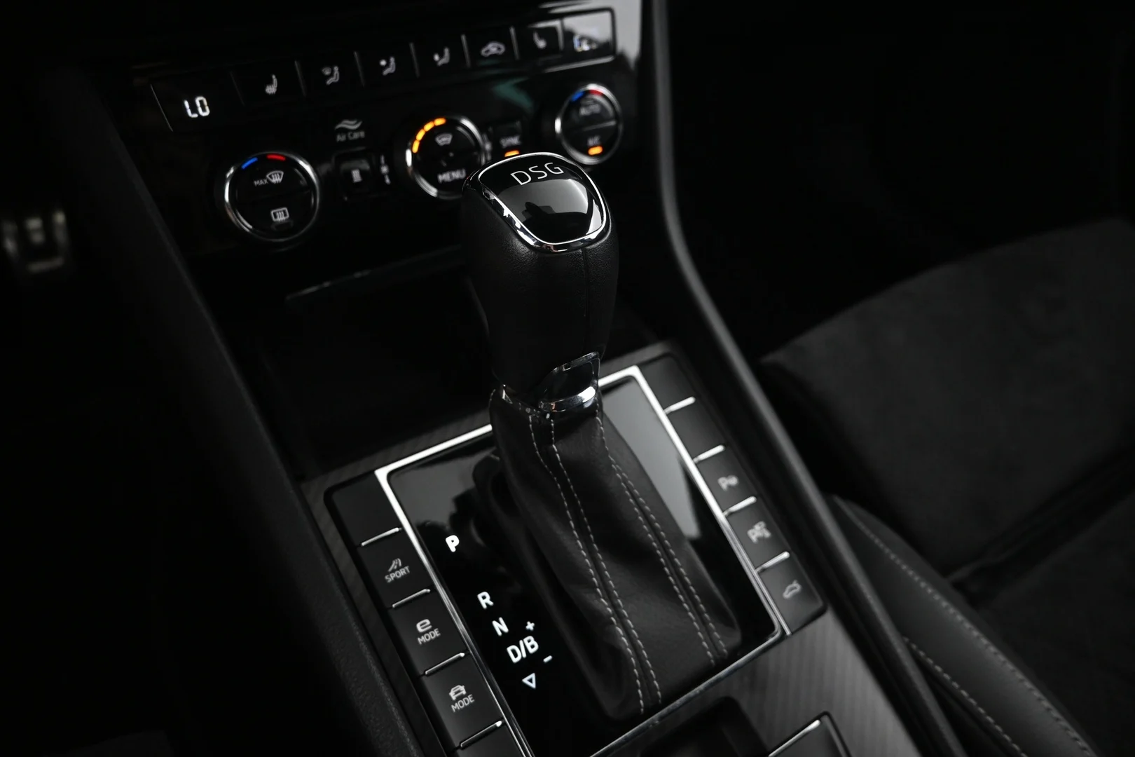 Car Image - 2ly5ys7CW9PIiBLPeBfk6U