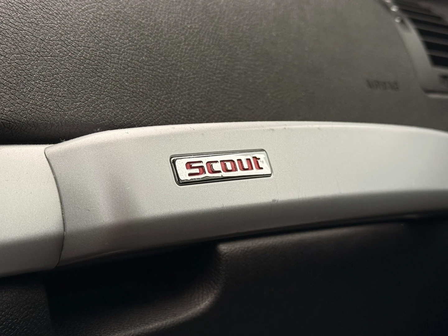 Car Image - 4QdvGu3JOWXpODgw1VSdSX