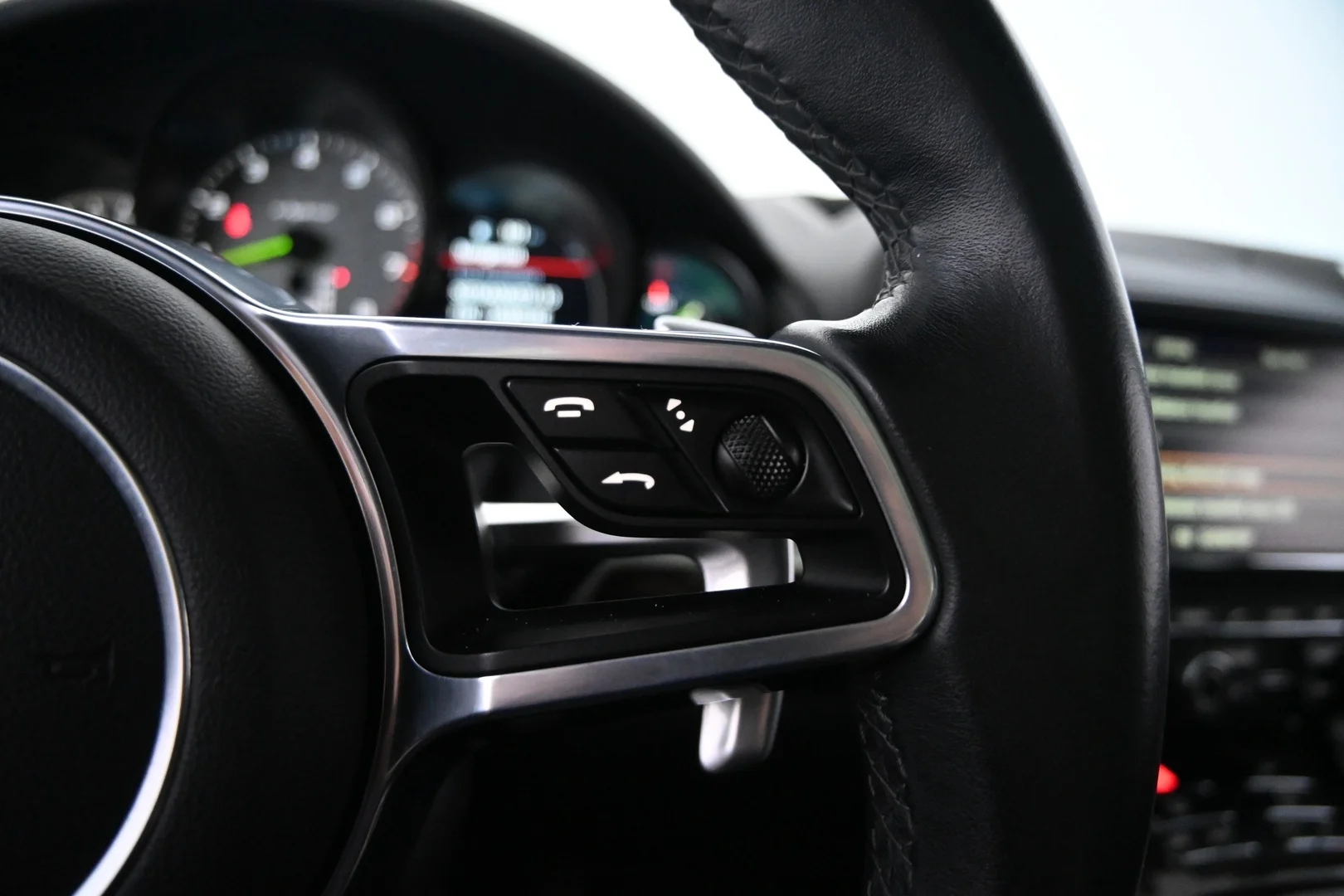 Car Image - 5N8V819luaK3PSTdtEAesm