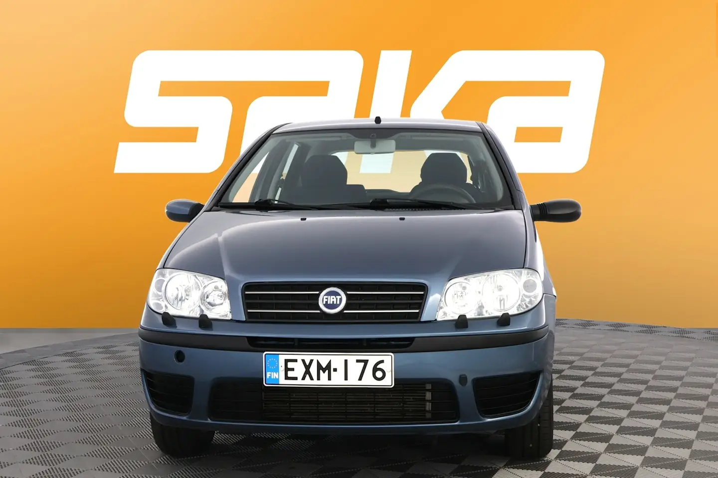 Car Image - Bq50COcCHtyH44y1wFuEy