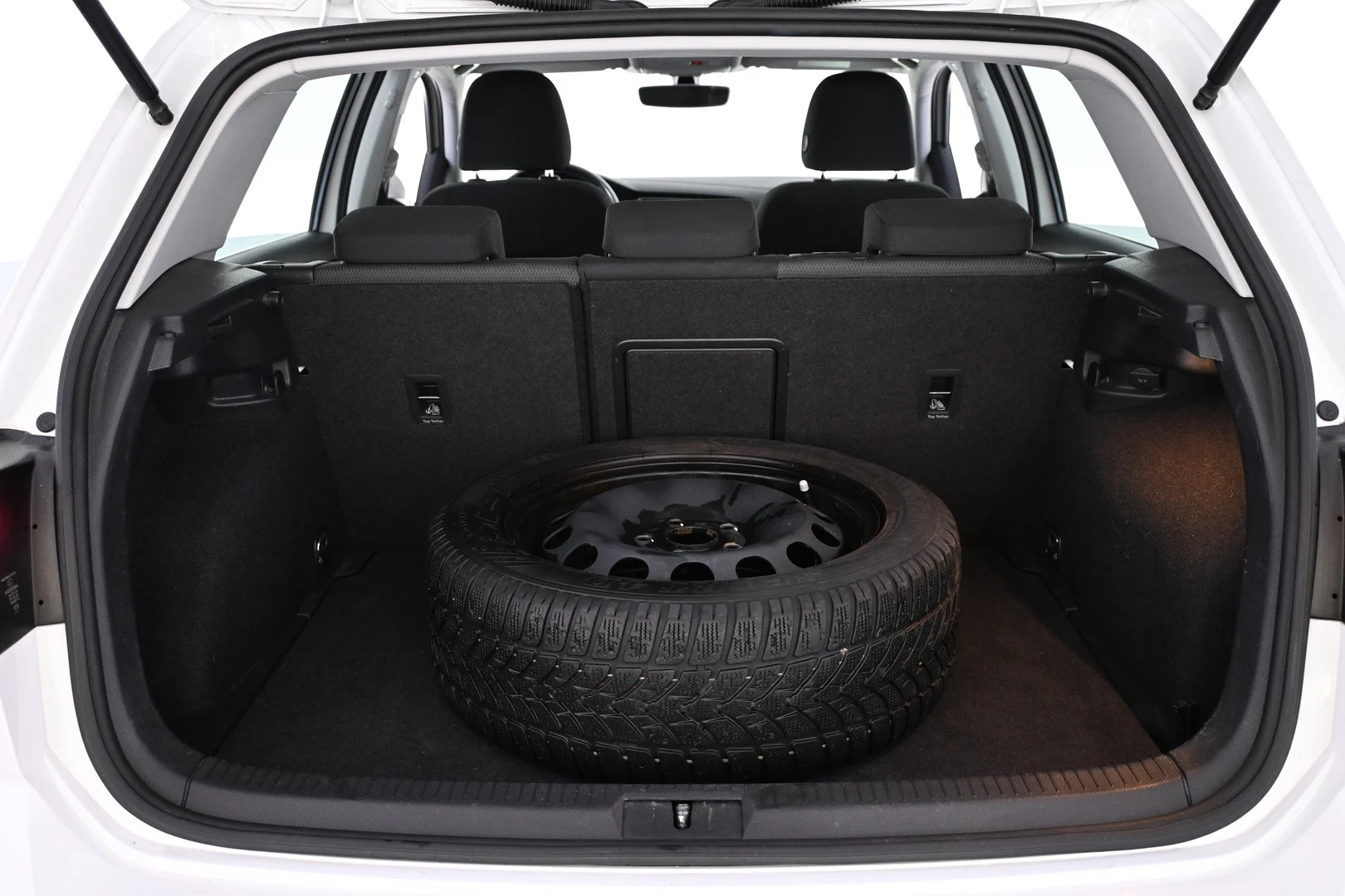 Car Image - 41KGUc0dRDDOloiTlXzCuU
