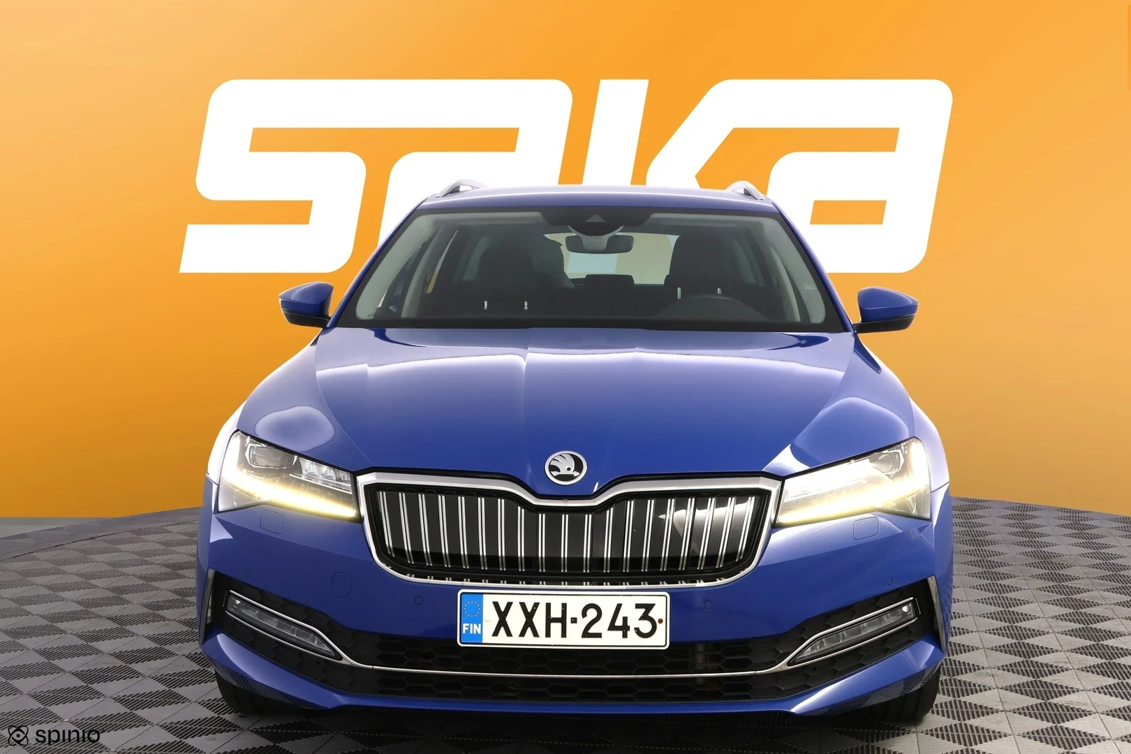 Car Image - 6xxFfqOQ82af66d18jjiUf