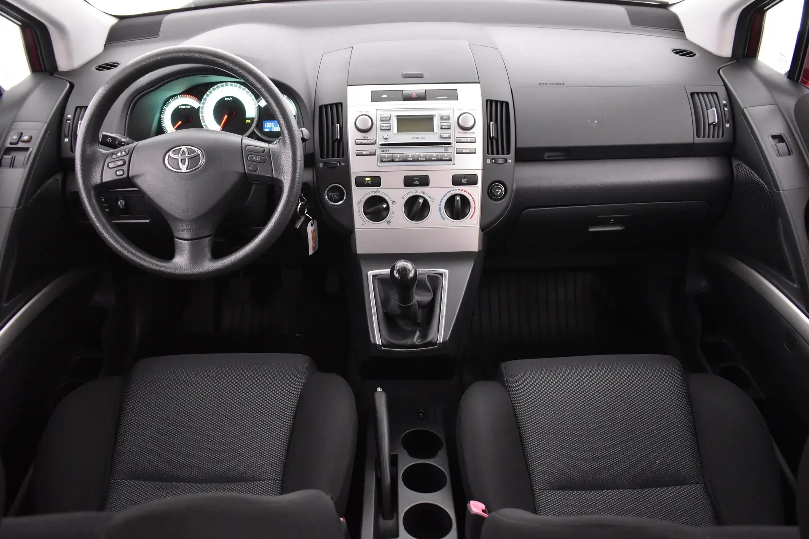 Car Image - 6NNY2N0V1bQ5Jy9XKRCxg8