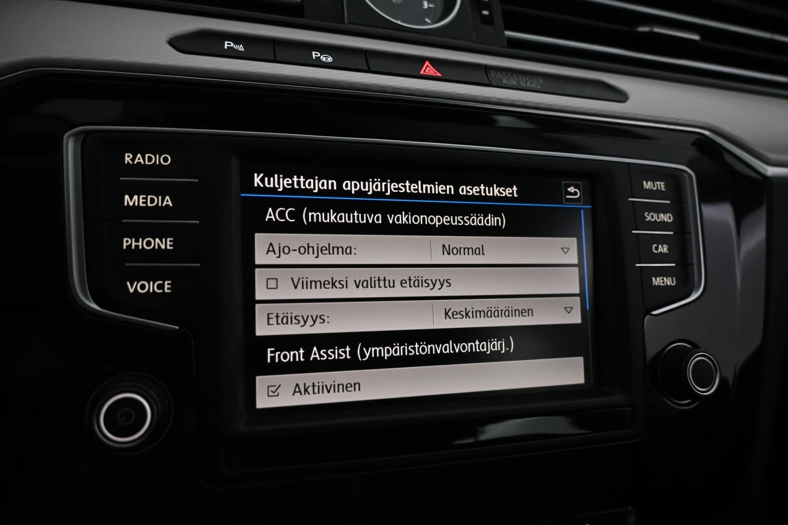 Car Image - 4AEtQsyf4UNnBOYbUipona