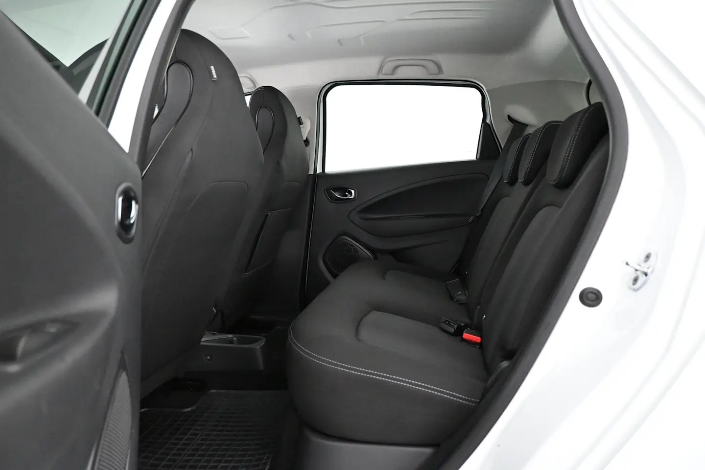 Car Image - 5yCIeAtM6NtqKPCnIhtNA6