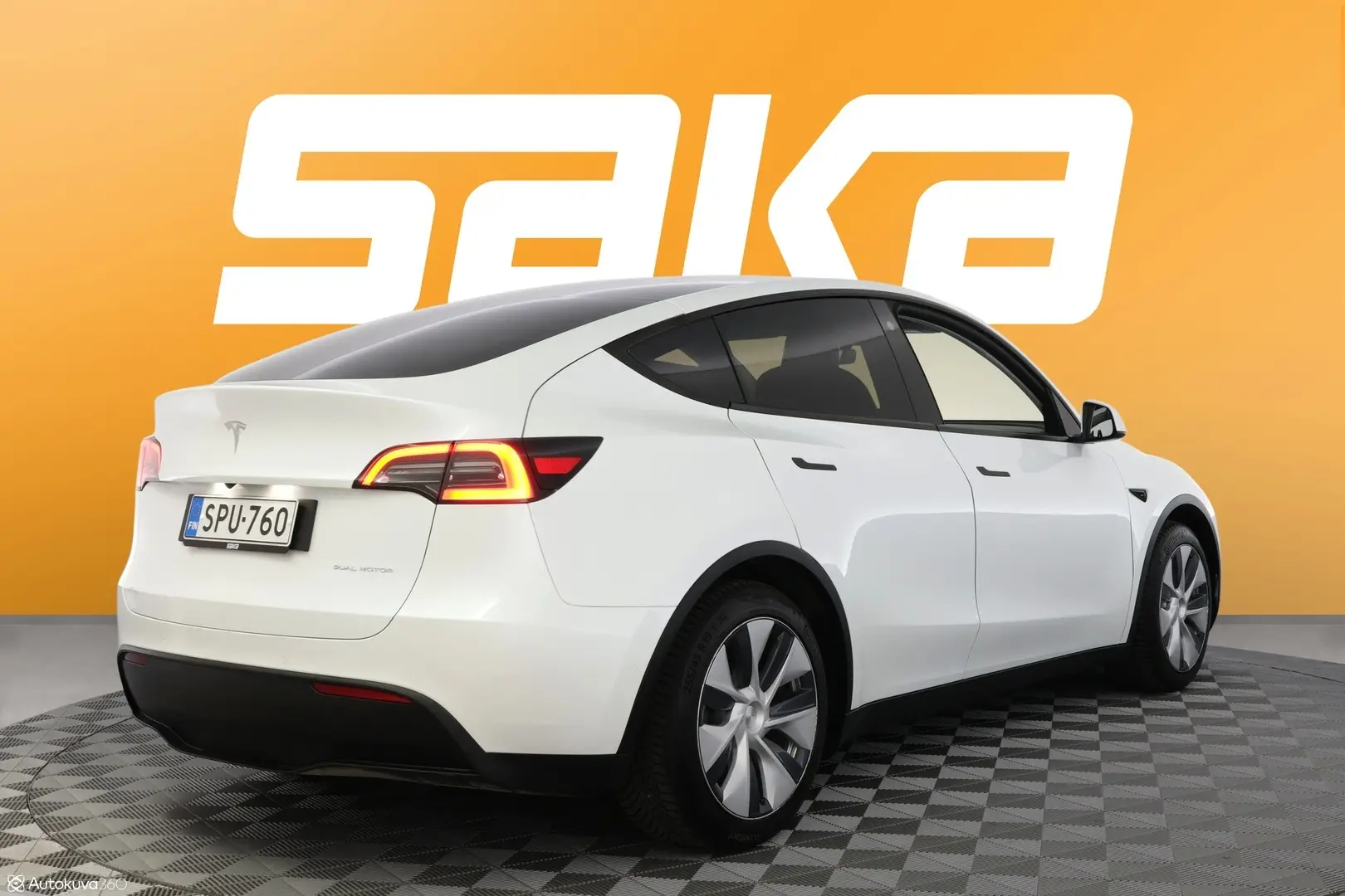 Car Image - 2DE8cU90u7044xw7ZHEvUZ