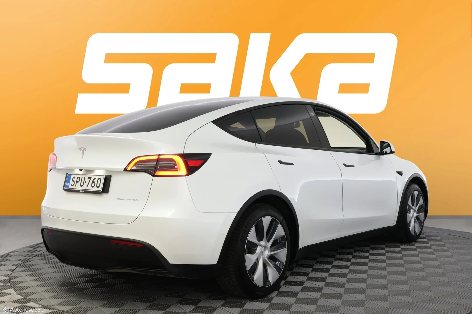 Car Image - 2DE8cU90u7044xw7ZHEvUZ
