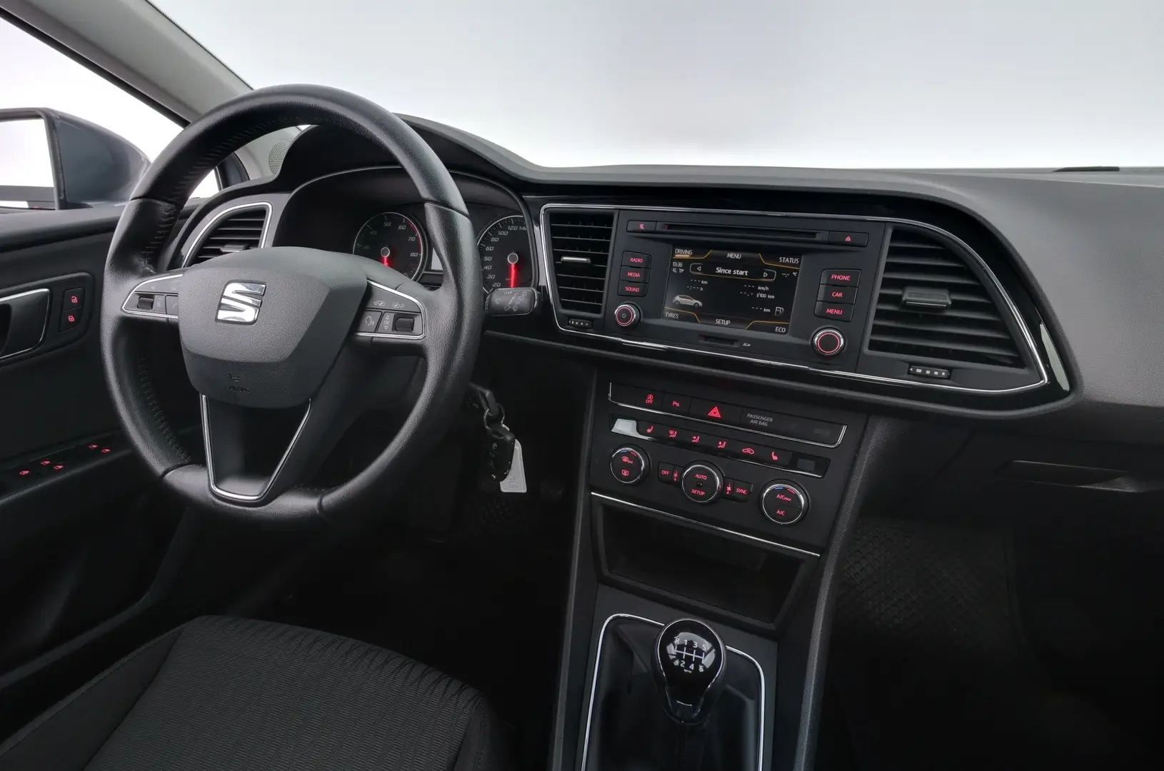 Car Image - 2DLf5hhepPJAsYHhngVFzY