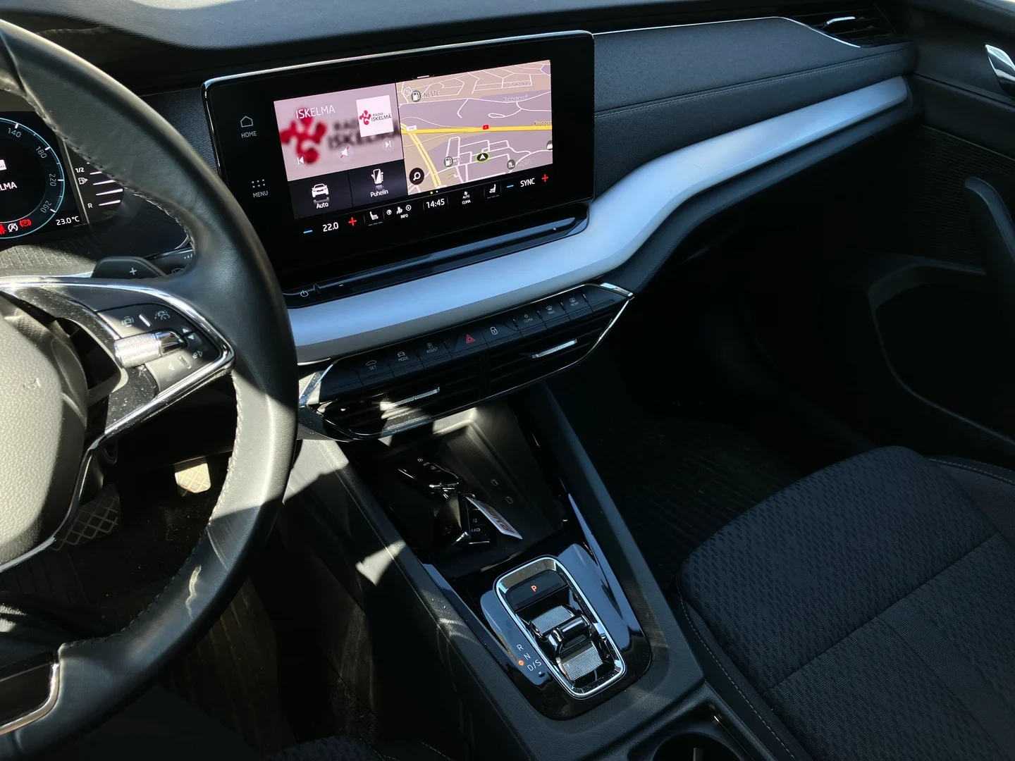 Car Image - 2wXlpHmiWDAeAxRTkwaCC0