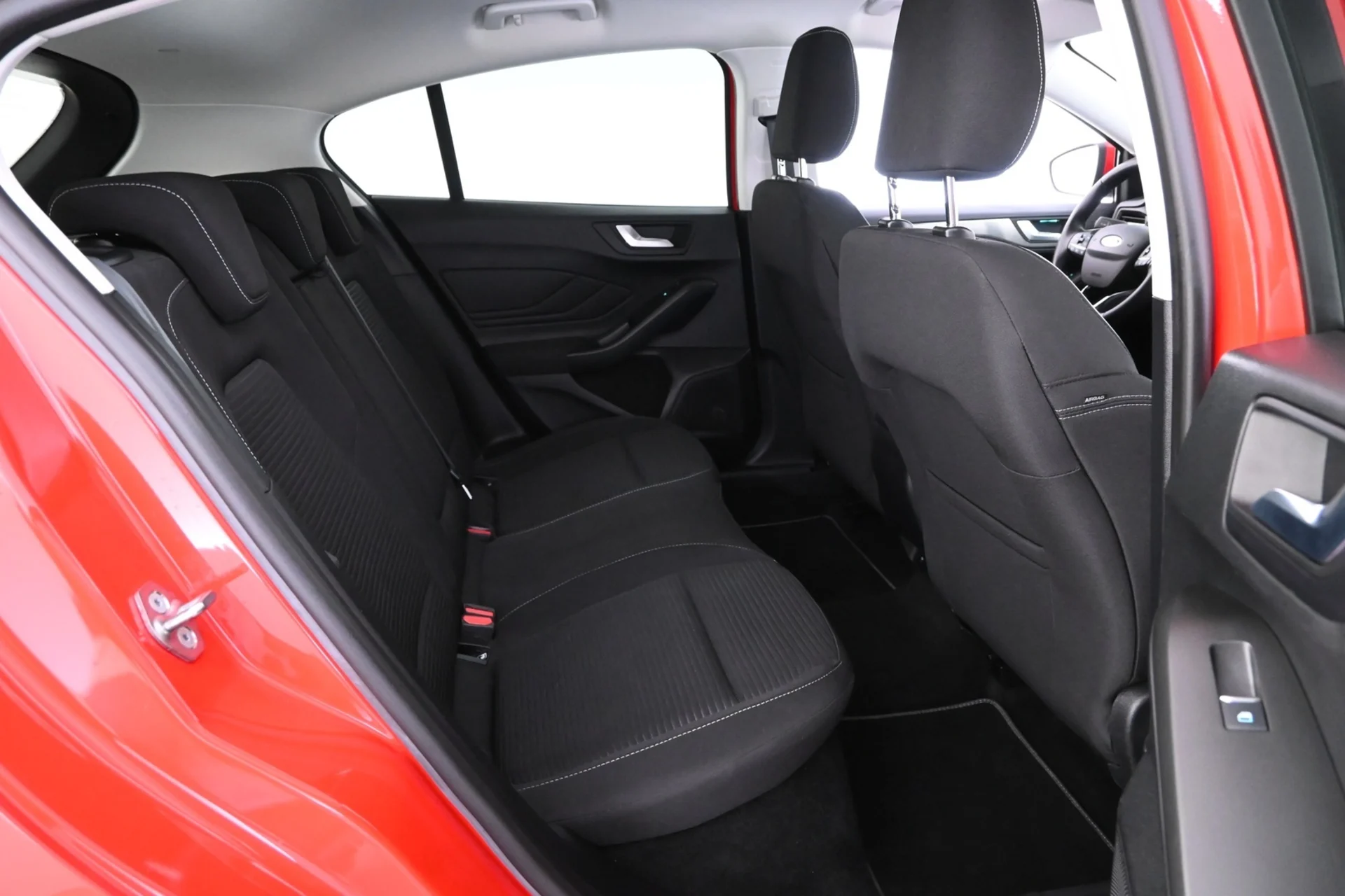 Car Image - 32K3bUAPSbryVuELWkNkfU