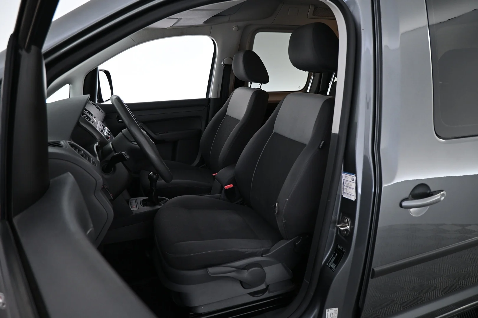 Car Image - 2oEKUcmhjYbNHp7bQhxWIT