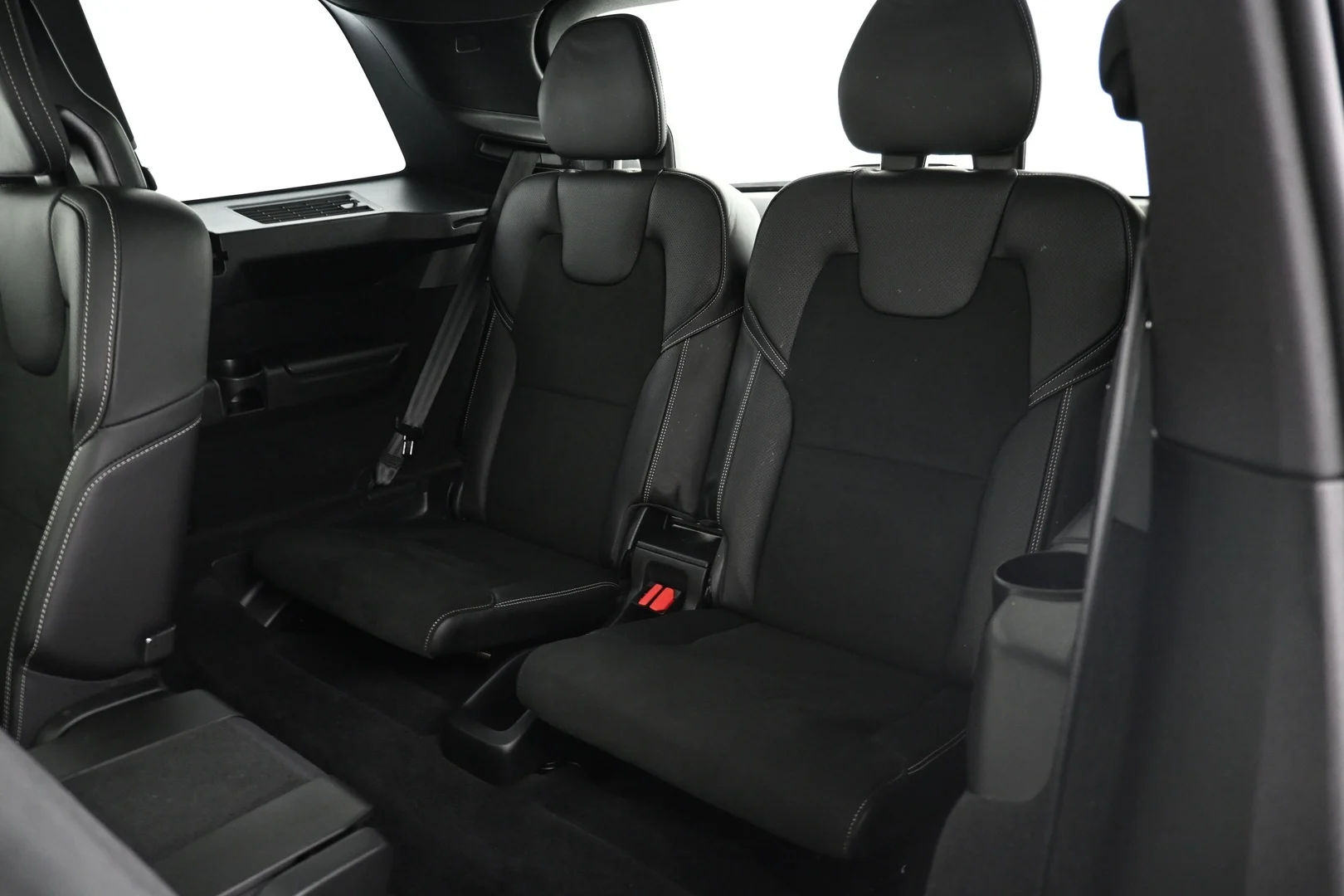Car Image - 4qWSOcHGWjd0ZGl5AxfMd6