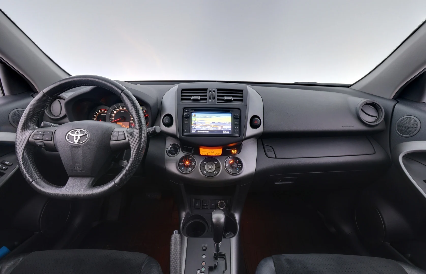 Car Image - 4hBML29hR106LYlFTdRhcU