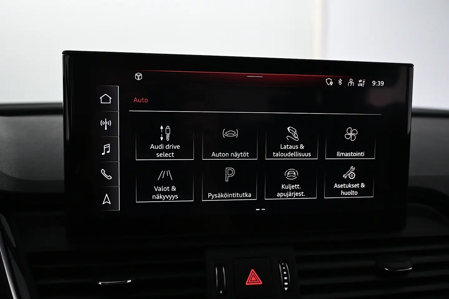 Car Image - 27QmQ9zfGBD6VHxK5mPBhl