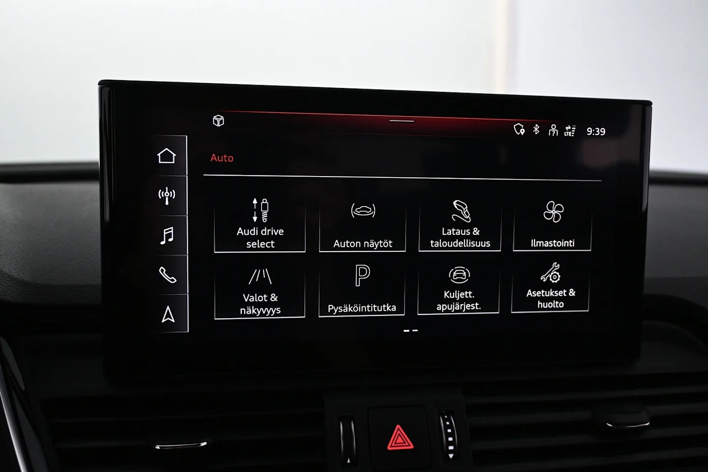 Car Image - 27QmQ9zfGBD6VHxK5mPBhl