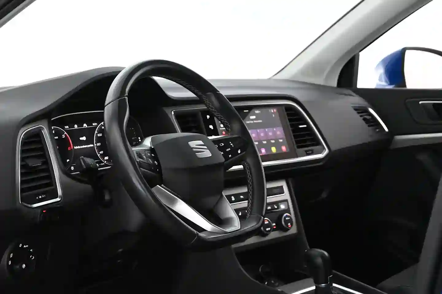 Car Image - 1rxlhw3DyJgJSVfHUxunoy