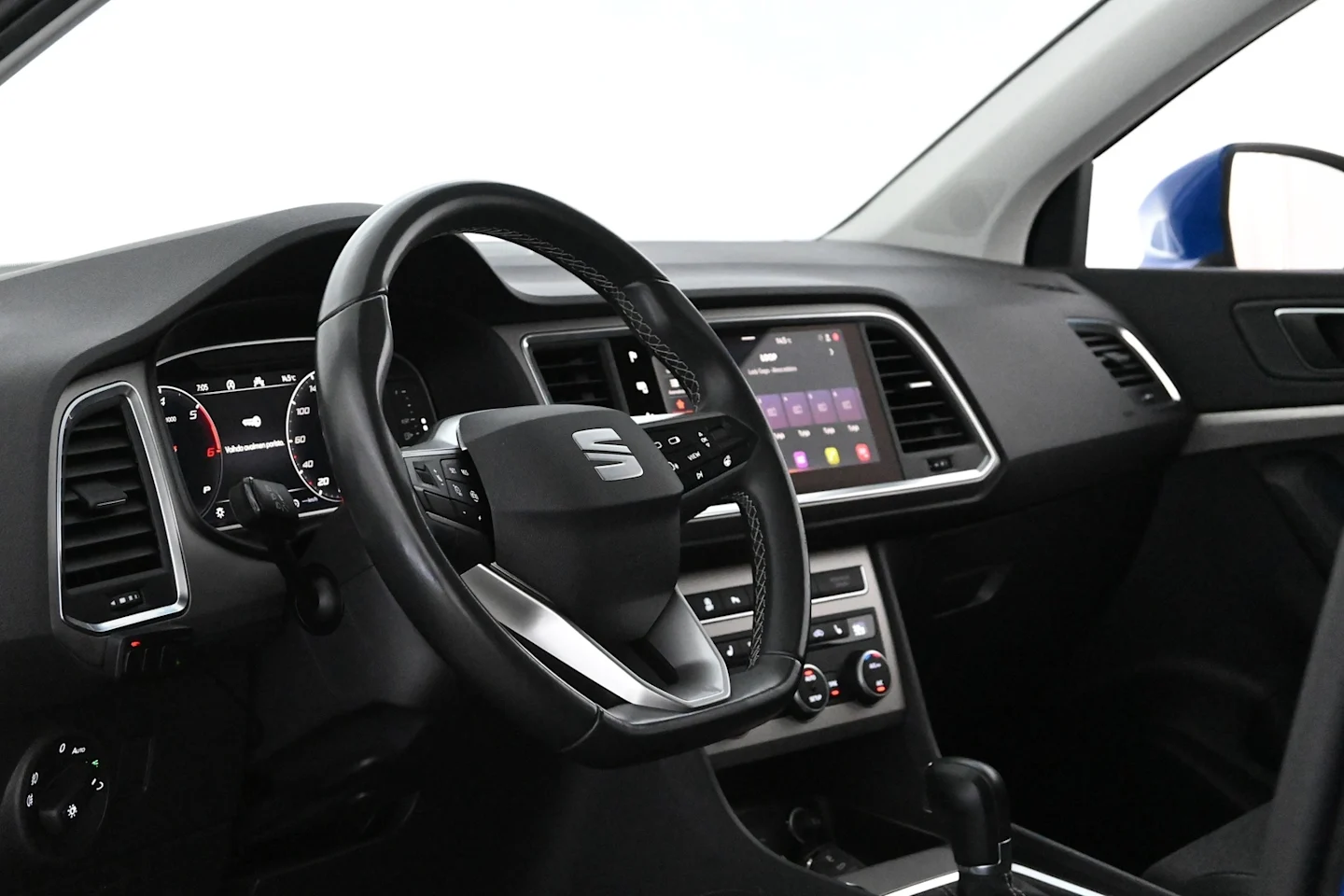 Car Image - 1rxlhw3DyJgJSVfHUxunoy
