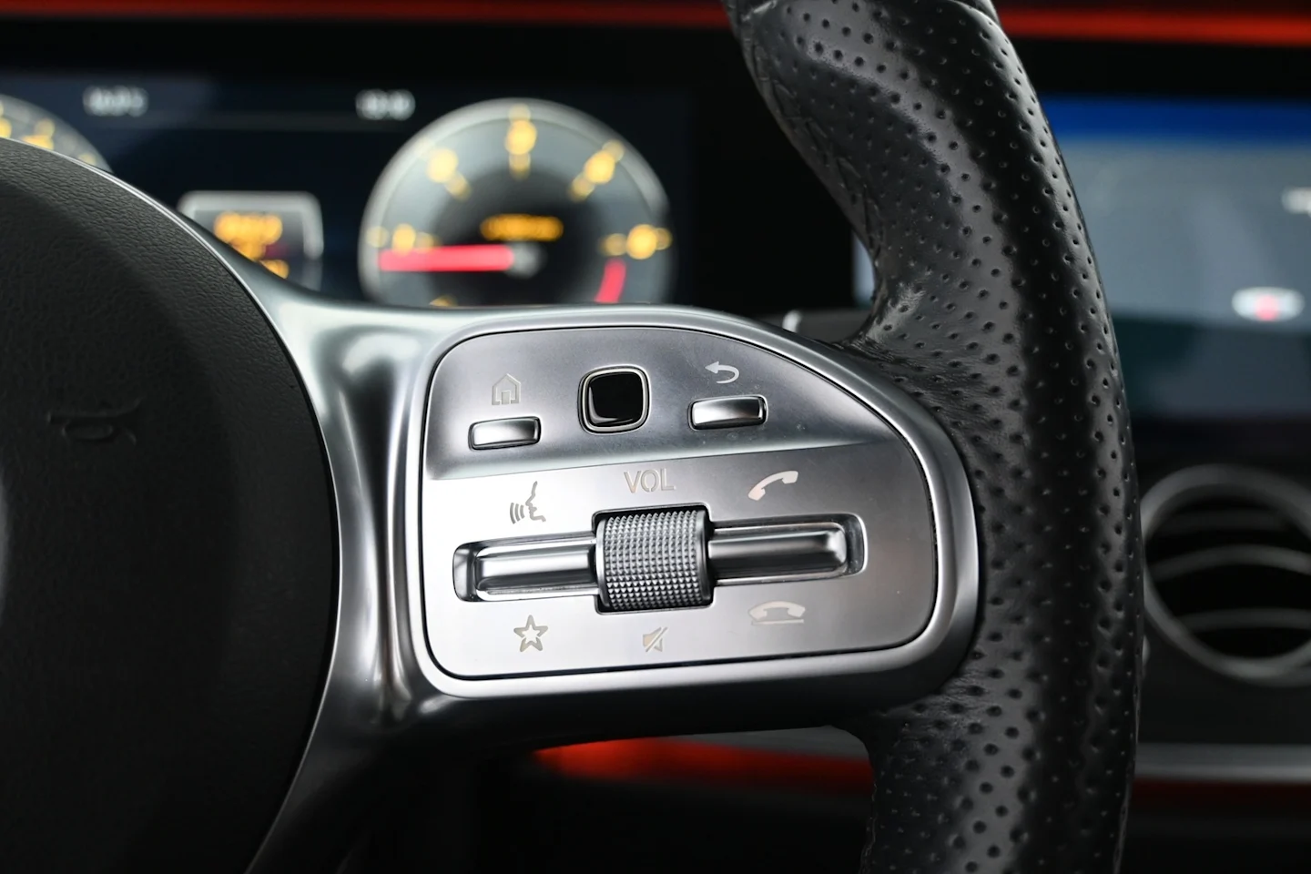 Car Image - 71IW2sAanS9mUPWxxe3yV9