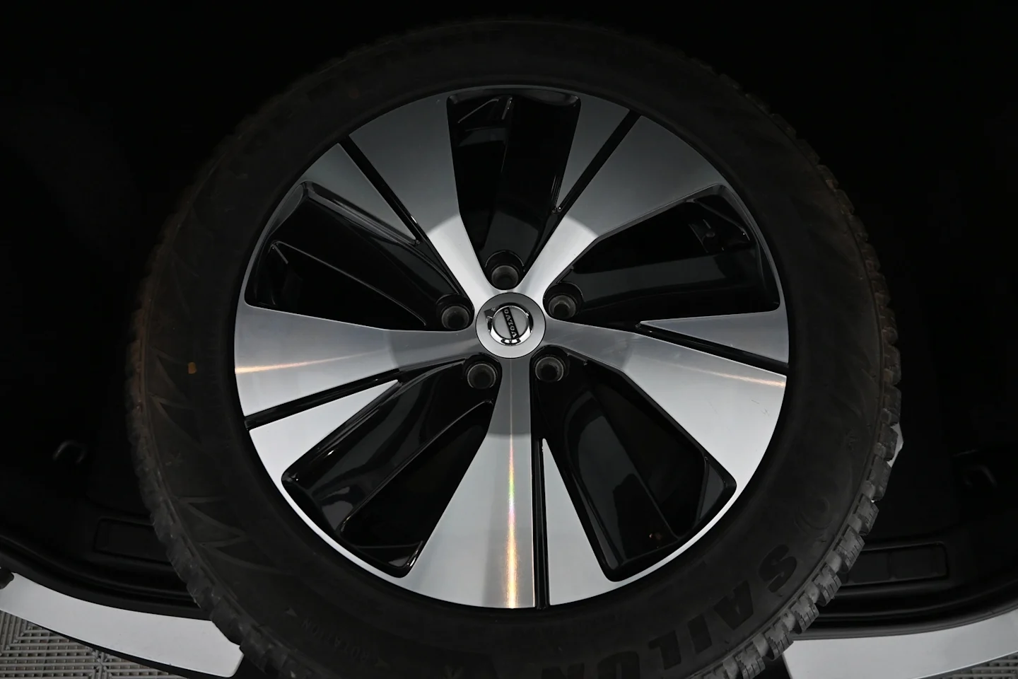 Car Image - 7y81vhUNbrToyGWCKsDg3q