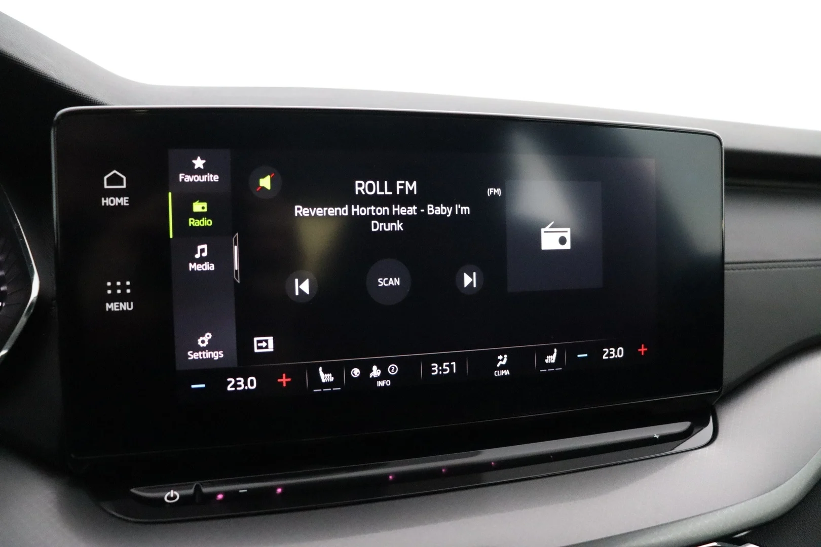 Car Image - T9iZQutWUFS6IeeWvDhQU