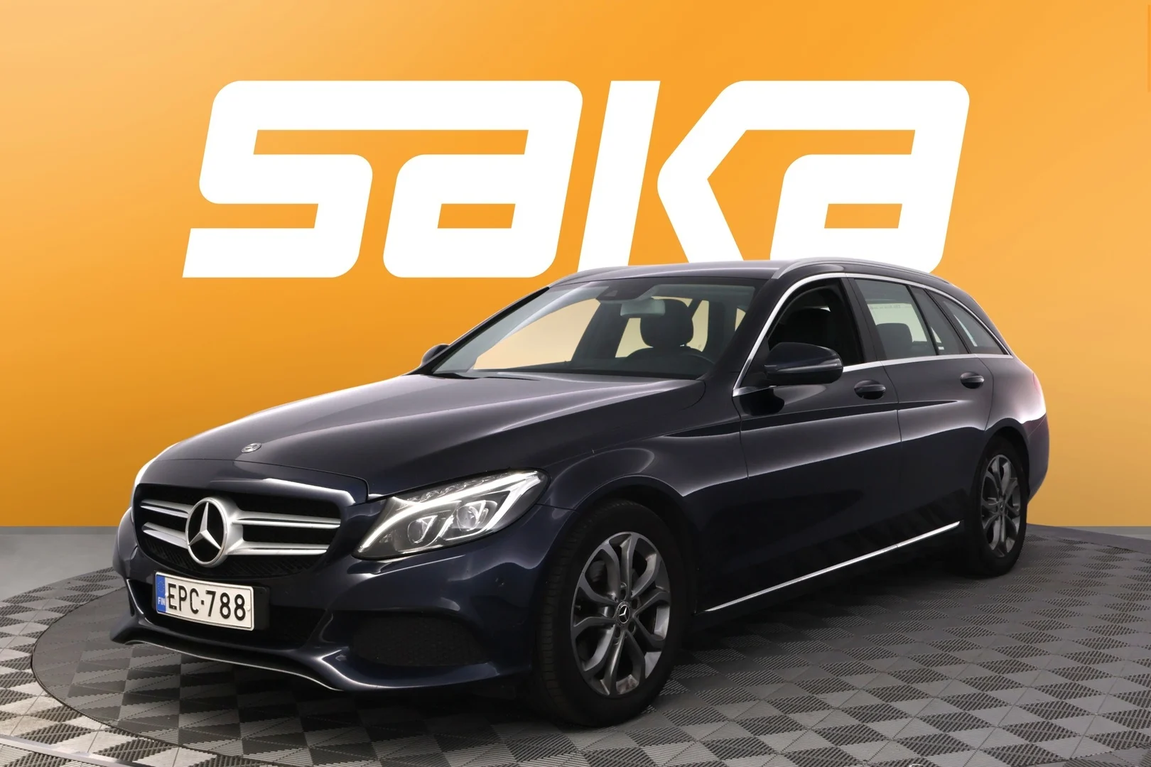 Car Image - KcEZSq5K9RAl0XelBfDXv
