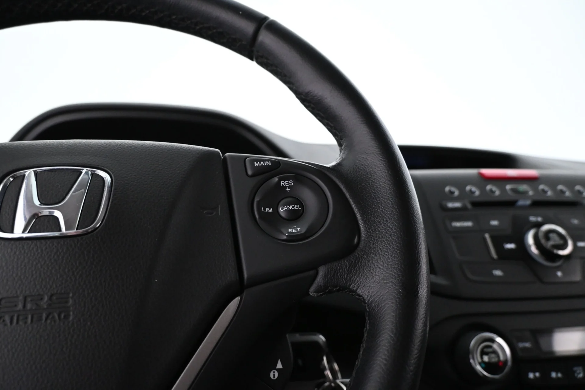 Car Image - 1neic4GPRDRNfpr8hpII8Q