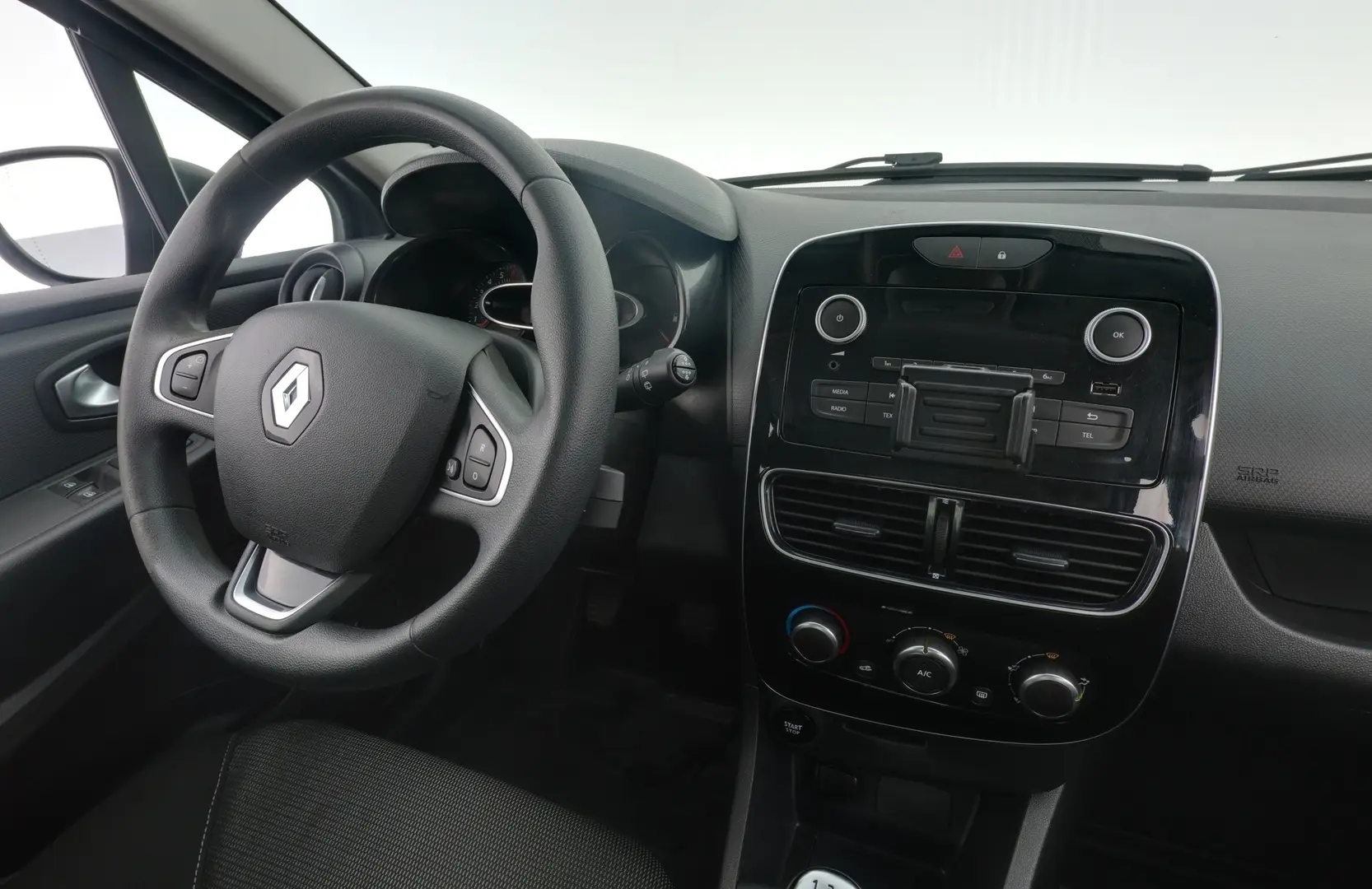Car Image - 4lc3JHY4OjFWhQKASJWBCS