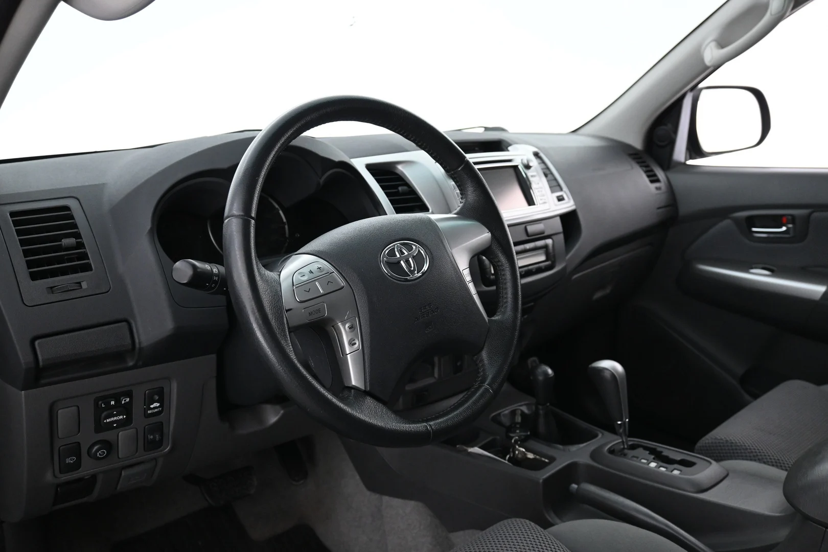 Car Image - 5dBAuPljwyHIuFzoFYdTlV