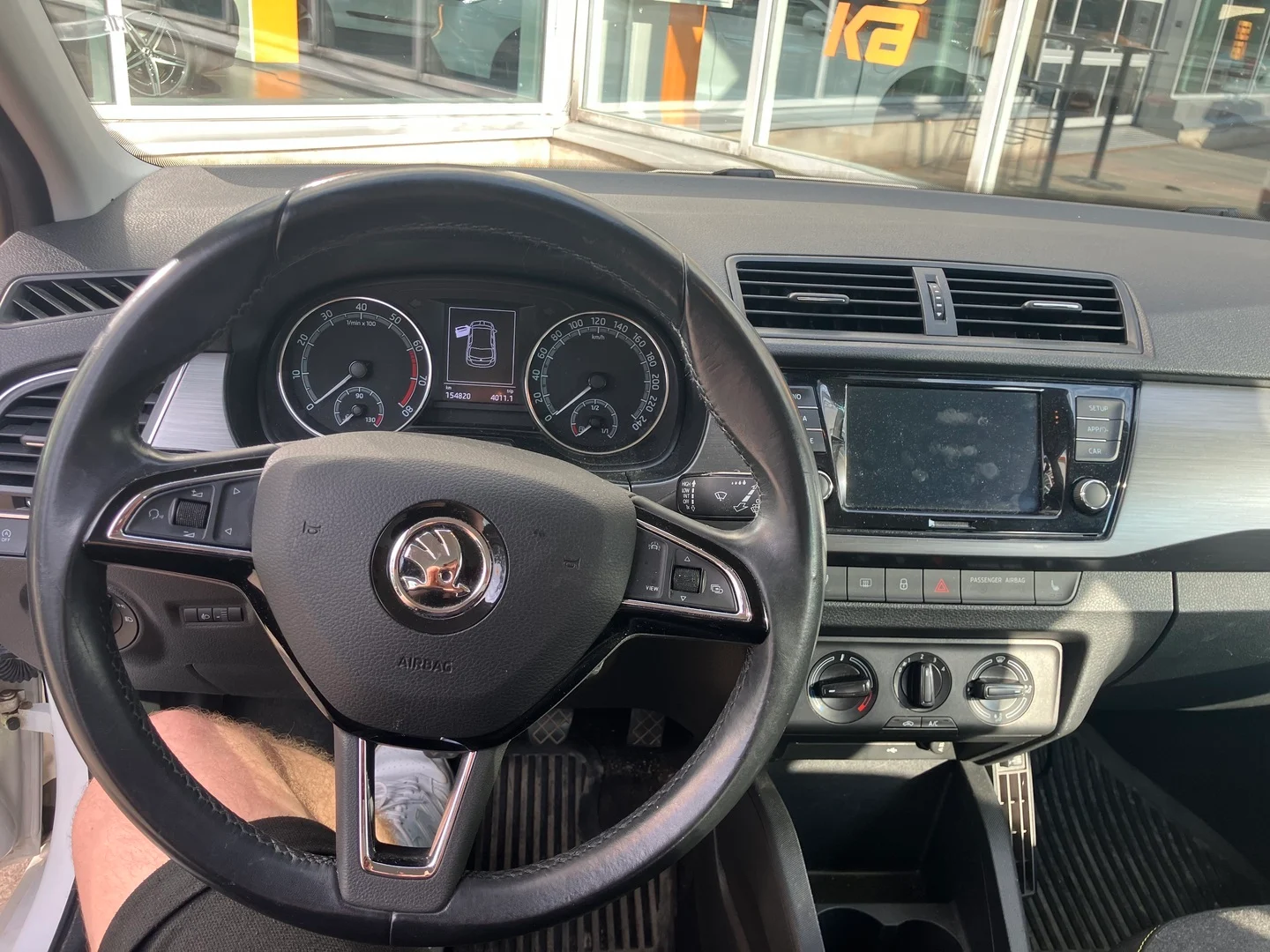 Car Image - 7JFtWpIrQbxDT5Q4Wx4tXW