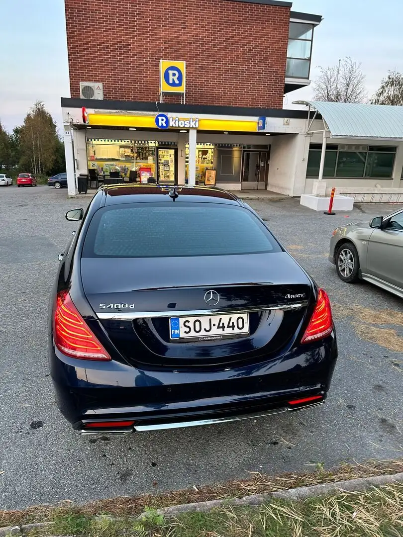 Car Image - 6U1AsNzUqn9twD9jN4fg3k