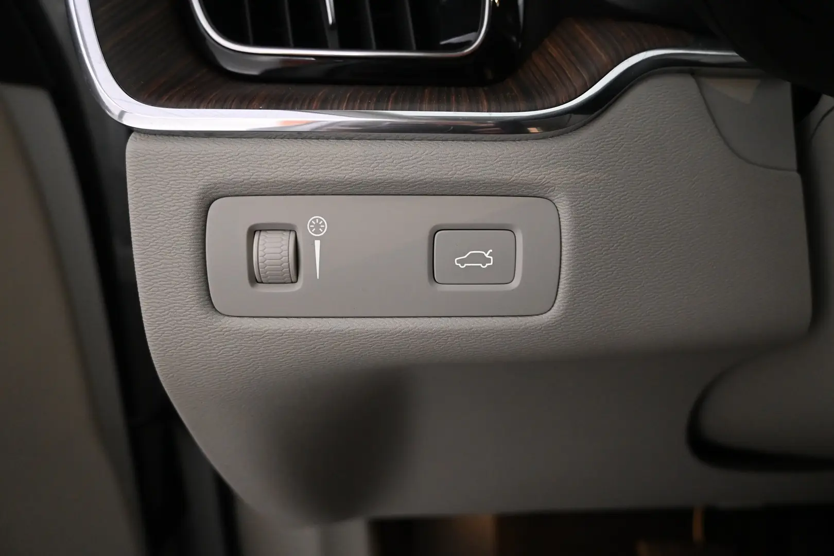 Car Image - 5OL38TqoPiTMCNeRN5oCsI