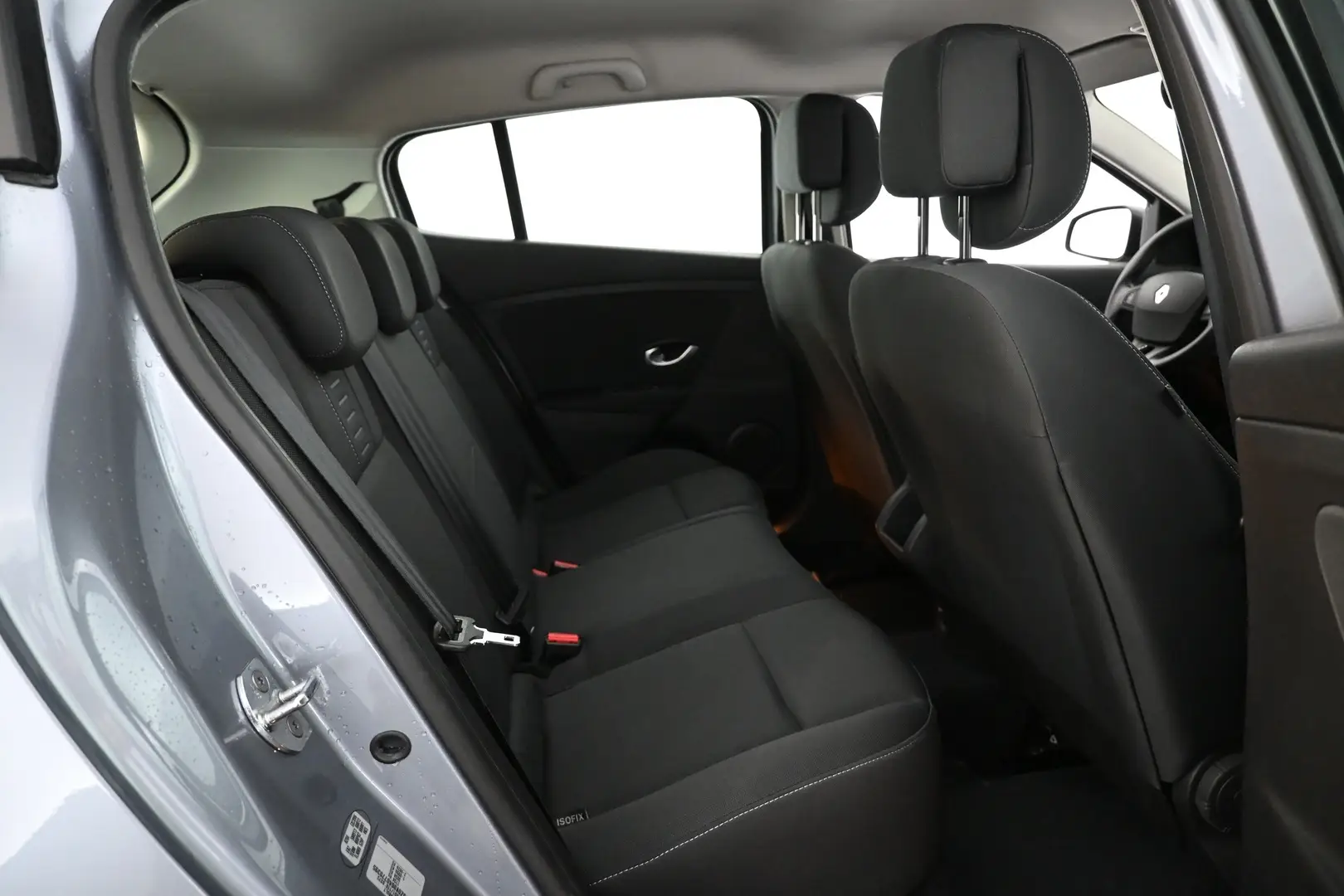 Car Image - 6eMO79EQQ9EOrKfZRTyrrT