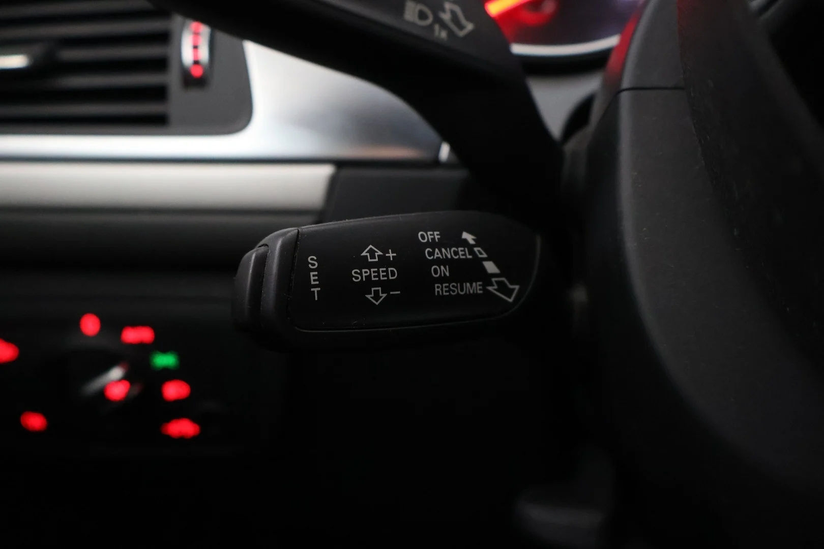 Car Image - swKq1PFKC0Qp8OAzpigU6