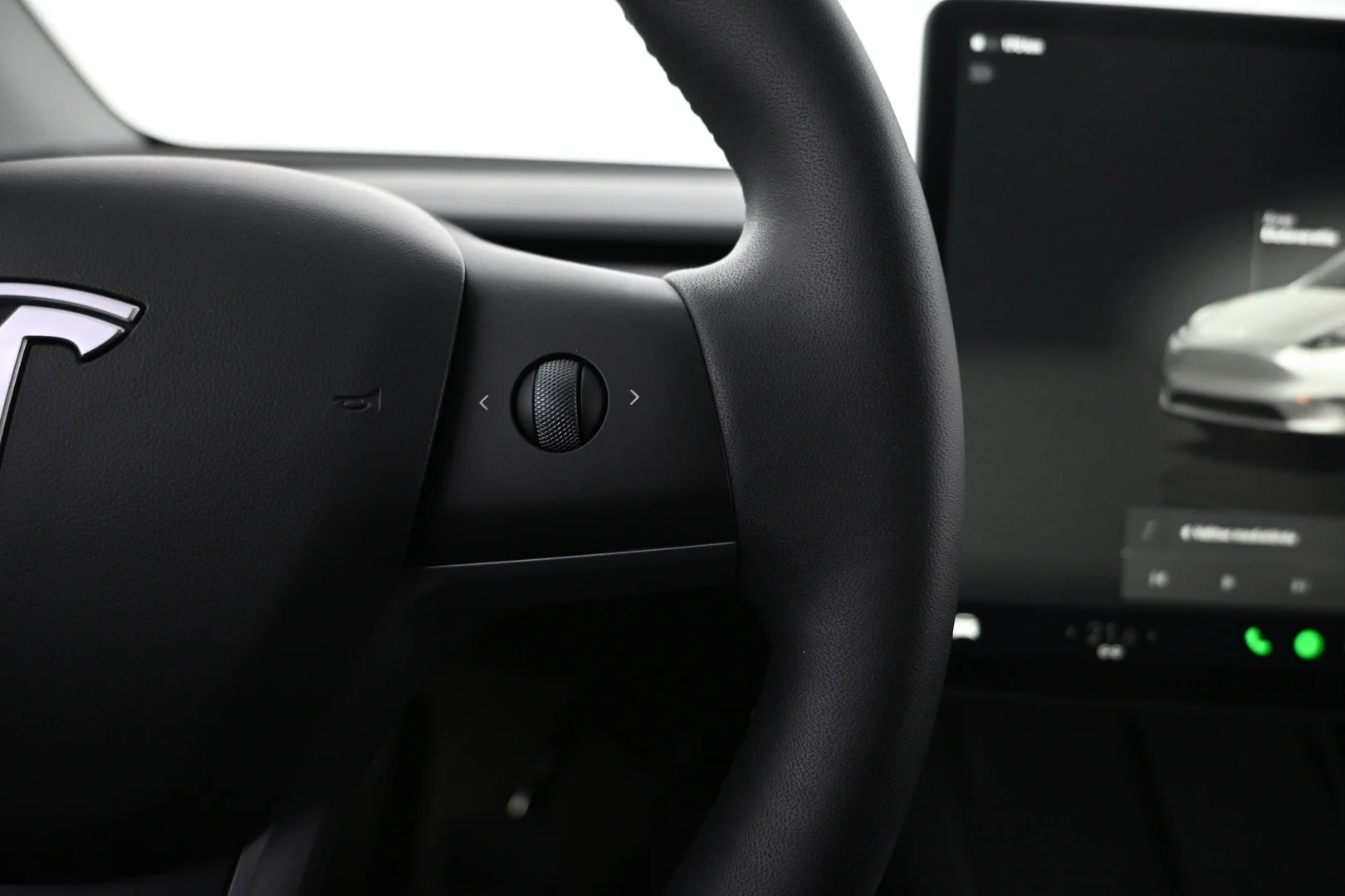 Car Image - 1EQgQ6lKMhLlPwIb7YYVXB