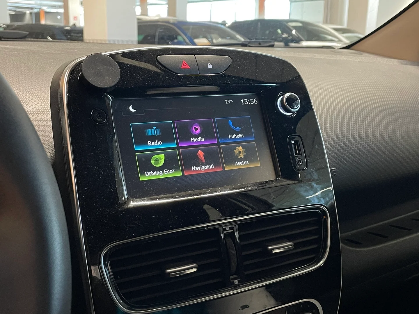 Car Image - 1jWJRnK6aWNgg5TbqGPYDT