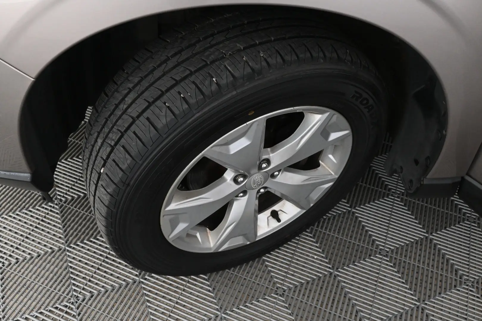 Car Image - 4s9wZSuKVOaiL20XRLeHQ5