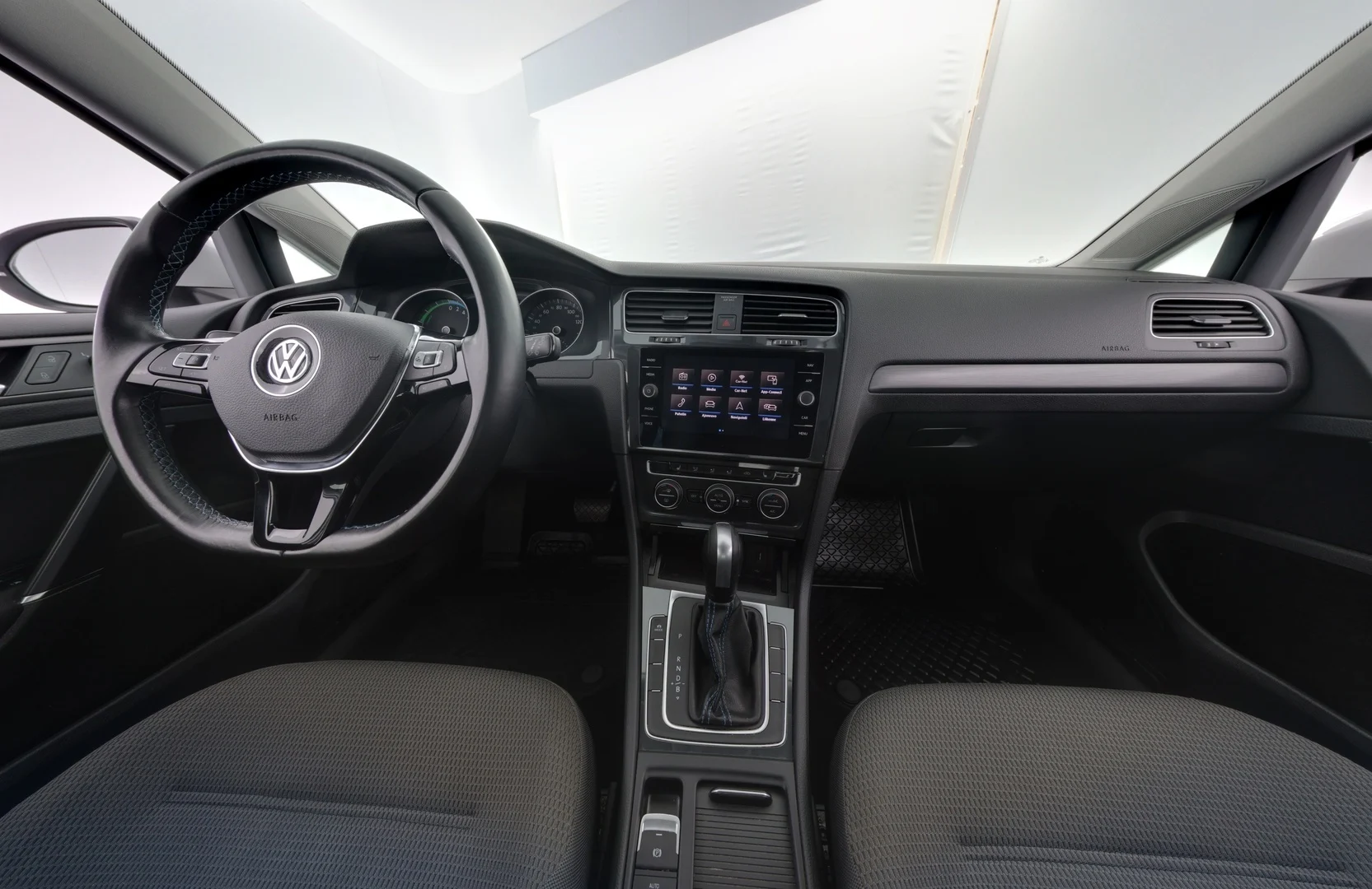 Car Image - 2nBDpMgP9Ib4TLqNqyRgBP