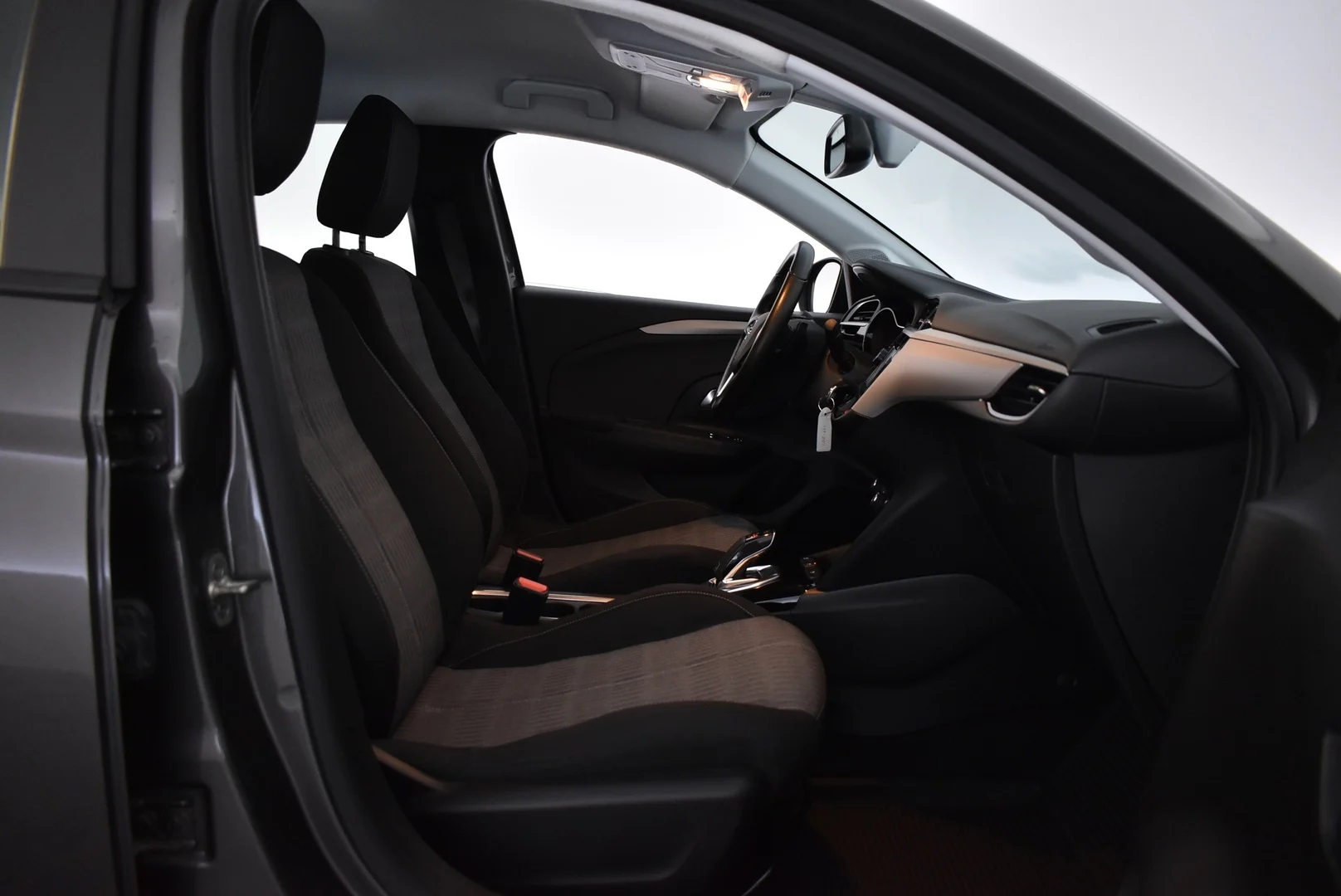 Car Image - 46bMeMxqcTBel0rkAE4cMX