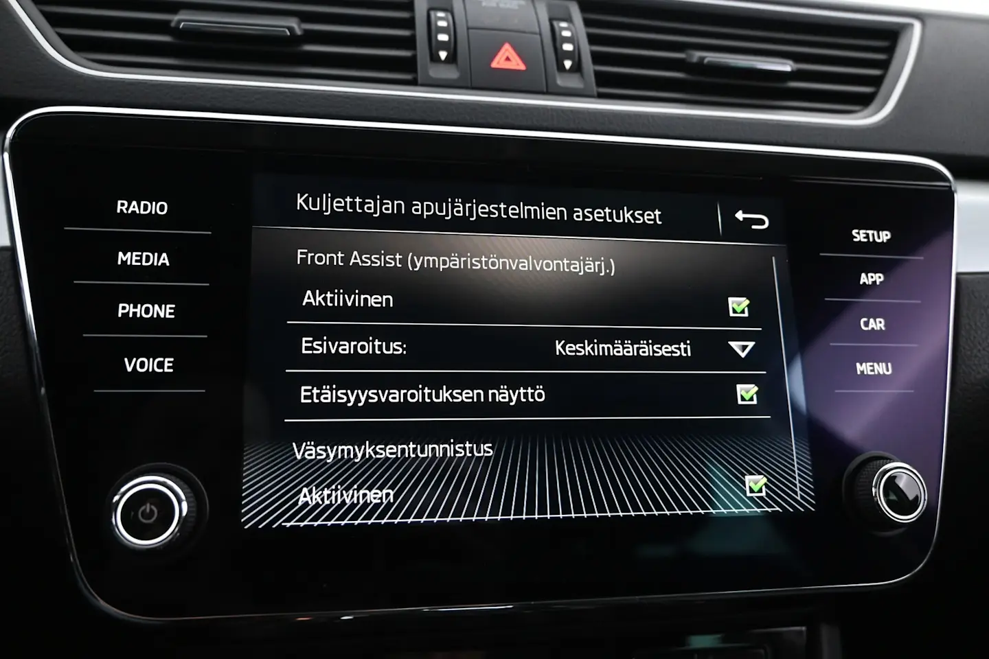 Car Image - 7Gl8gUIxWy4PEYteiOrI8B