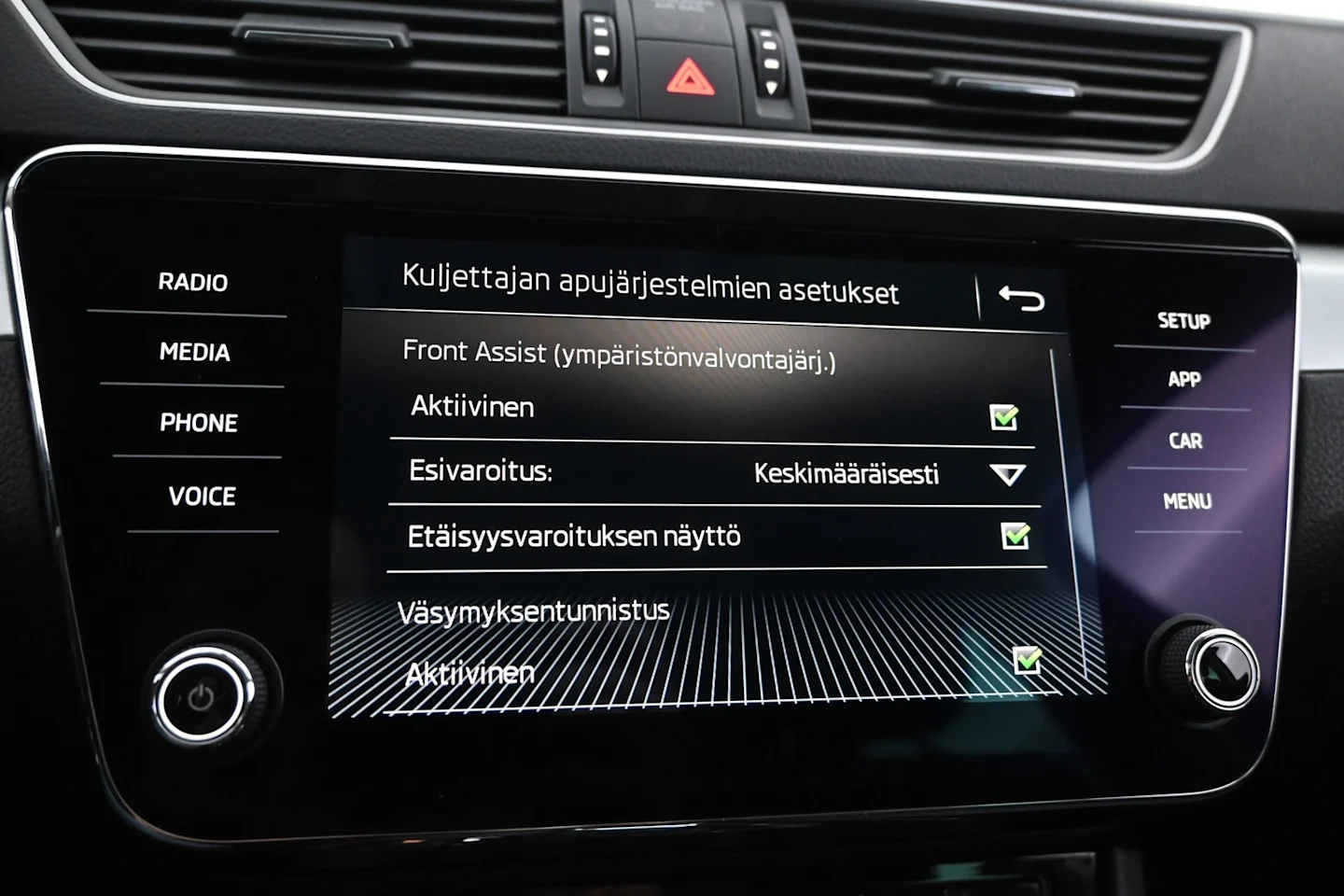 Car Image - 7Gl8gUIxWy4PEYteiOrI8B