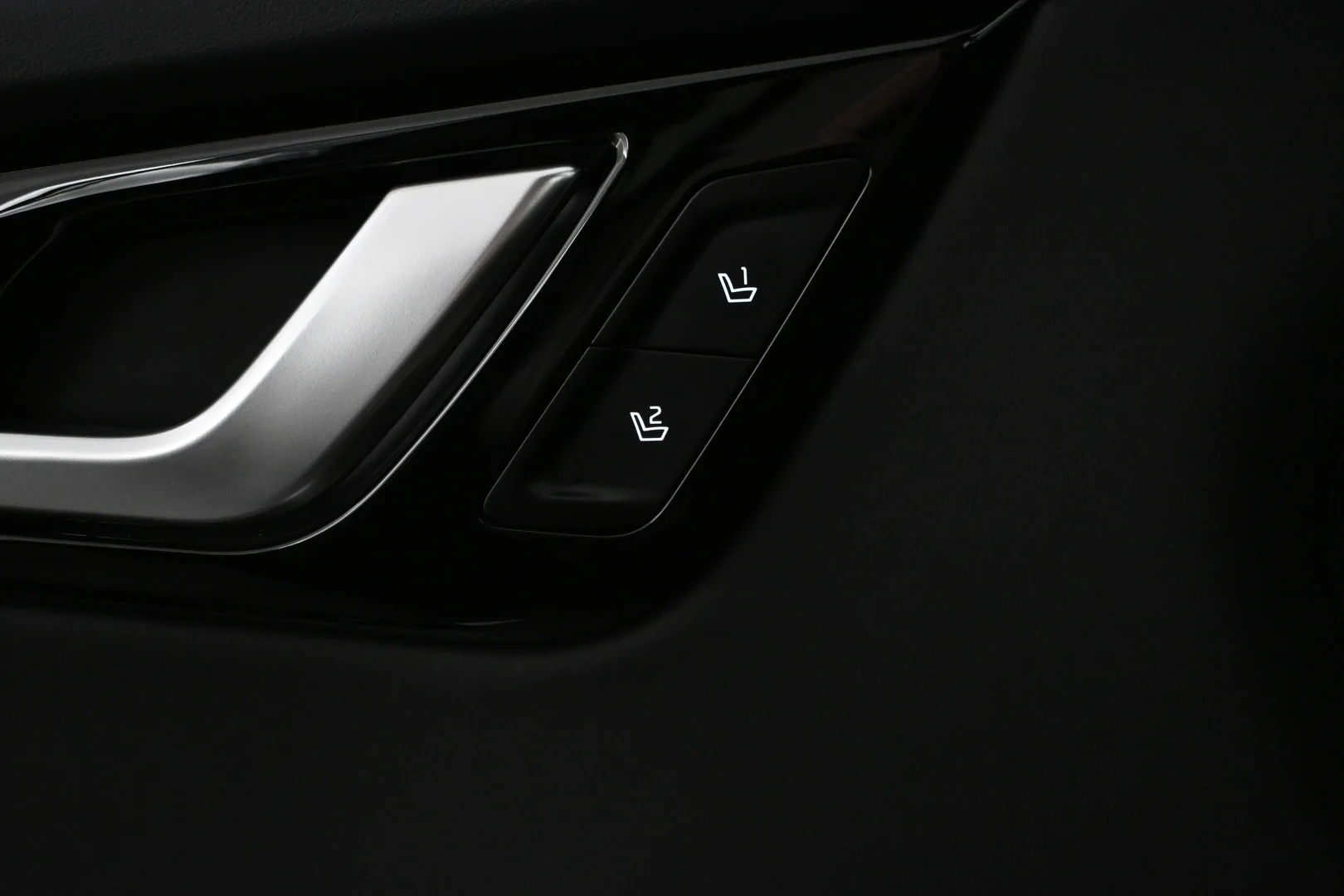 Car Image - 4nM0USsgE8aHFygkB9UWlu