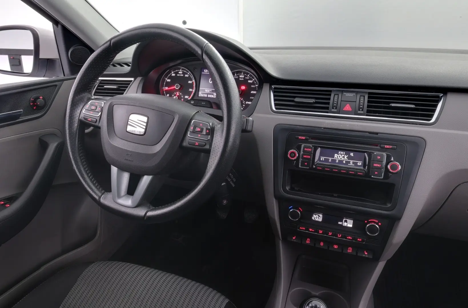Car Image - 5xdIWzBOo8OG20oylUAsgr