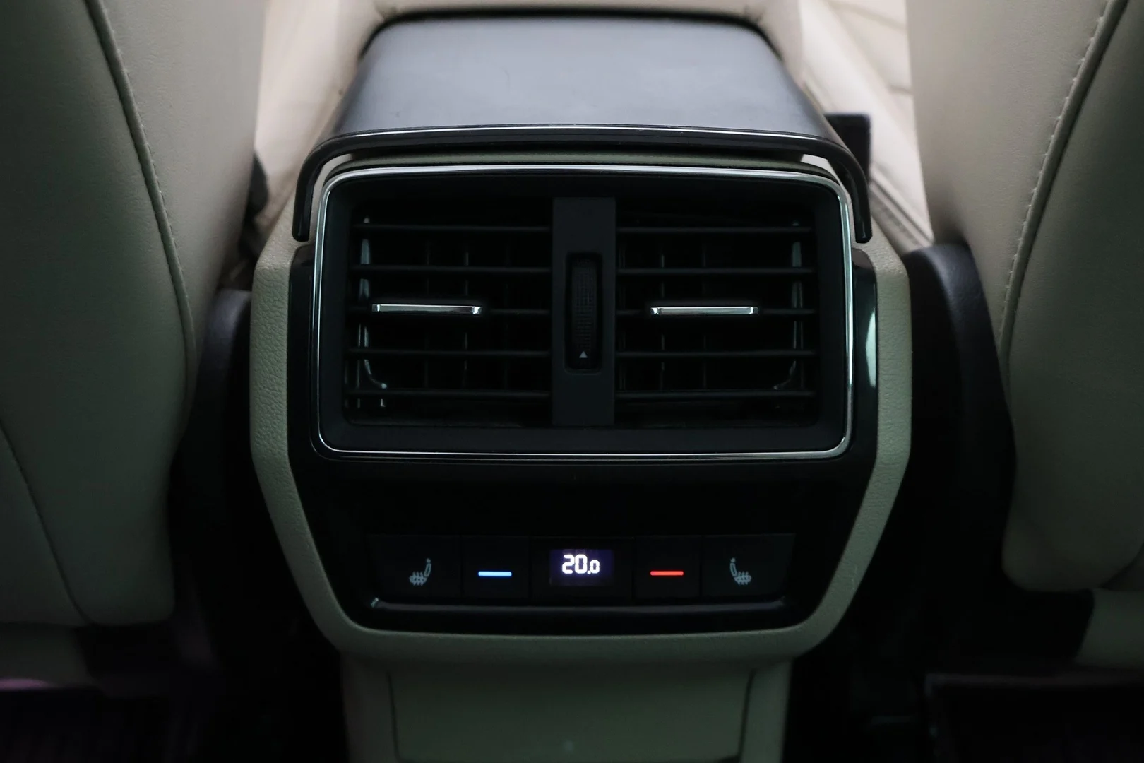 Car Image - XPS1i8zG5o9LzlfuDNN4I