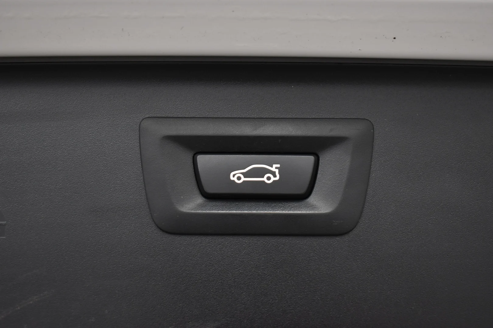 Car Image - 4KyCo7REkqxlLFj0XDPgoT