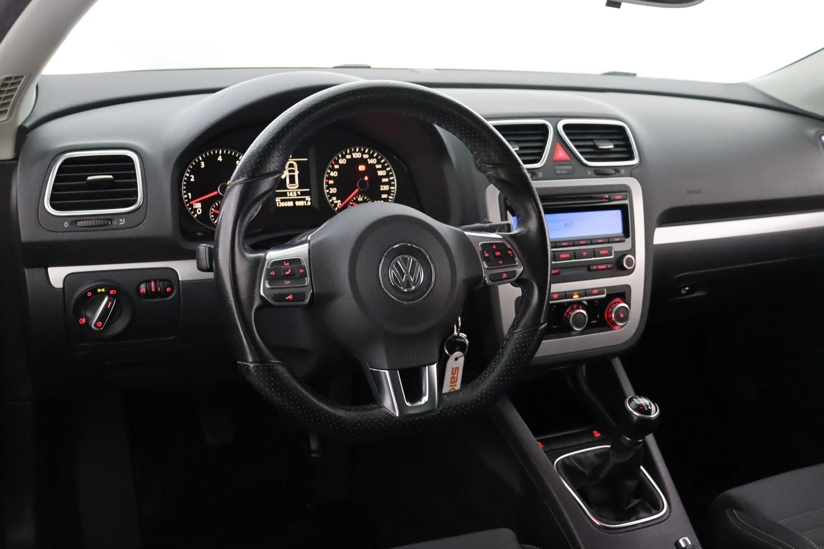 Car Image - 6tPwqdE0Peb1r8jELkfiTs