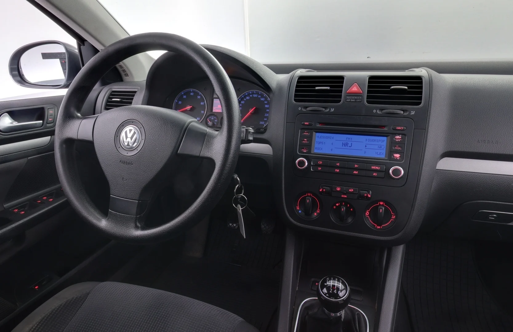 Car Image - 2cYOklEwwFe5wyV6qcwJ7y