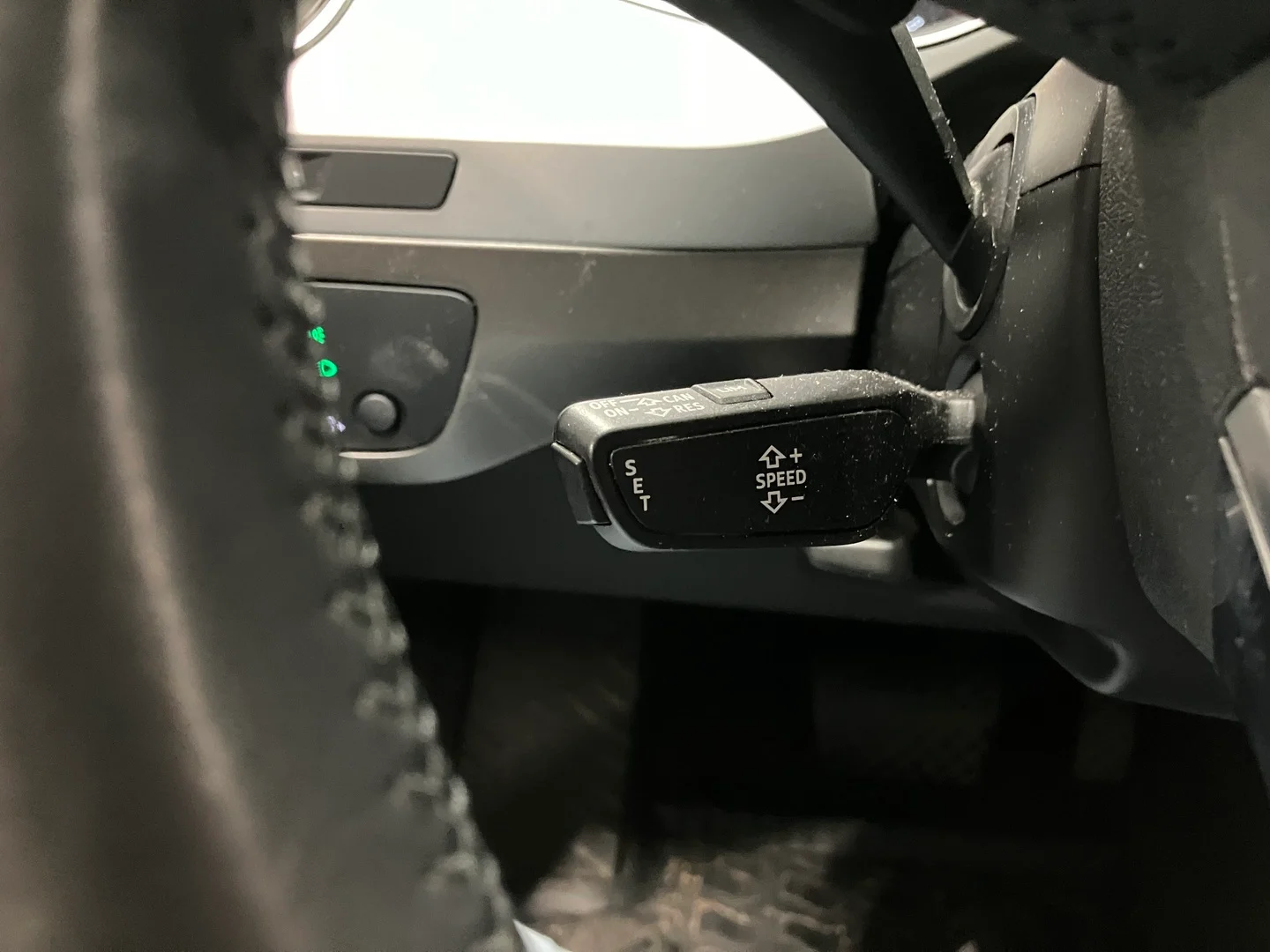 Car Image - 5rOb4D1xp0PaVT4wktggZv