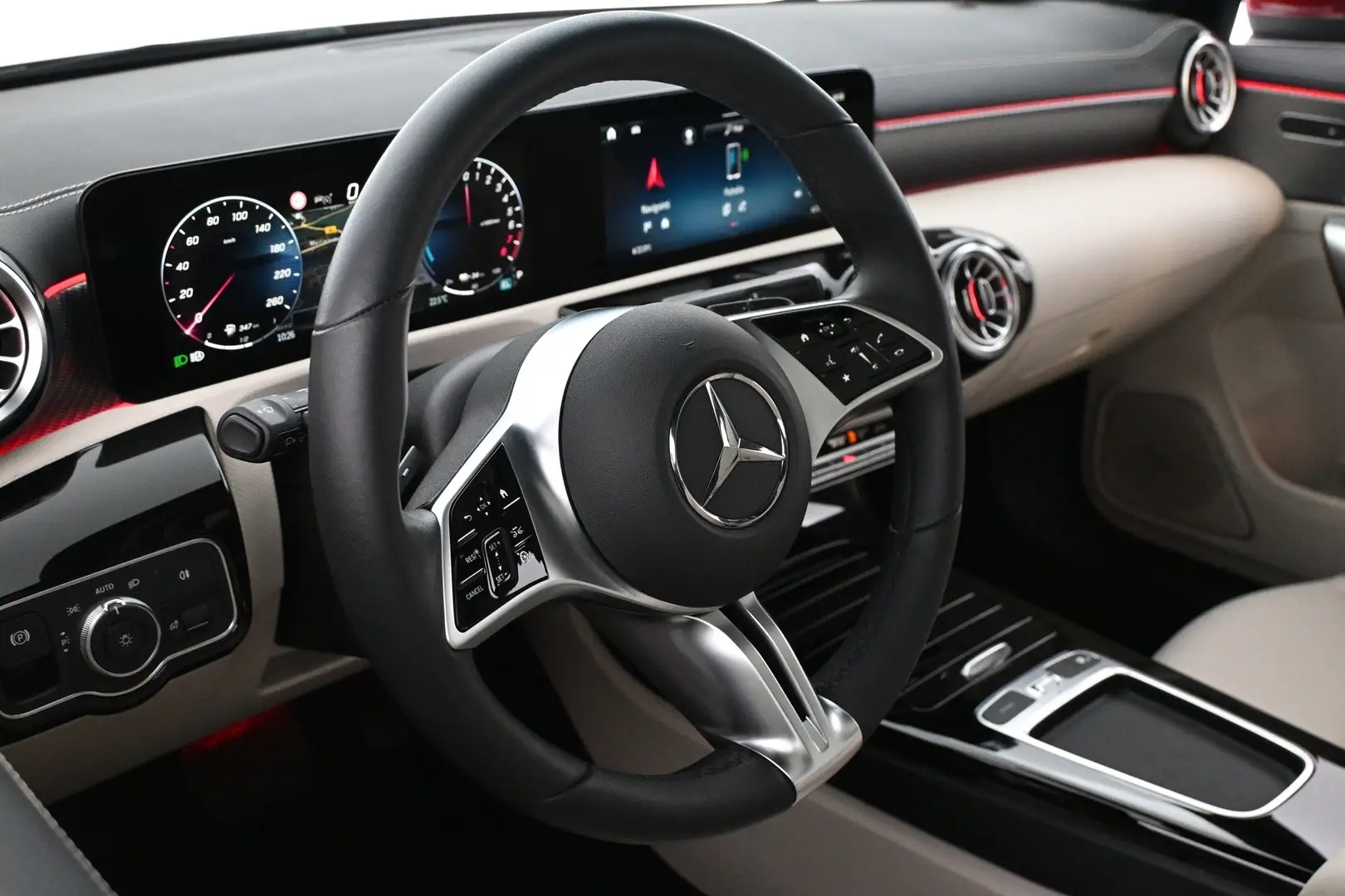 Car Image - 4qaENebTkL3GN2ZrSKG2Sg